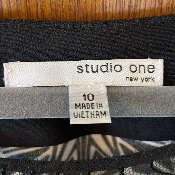 Aztec print dress - Picture 2 of 5